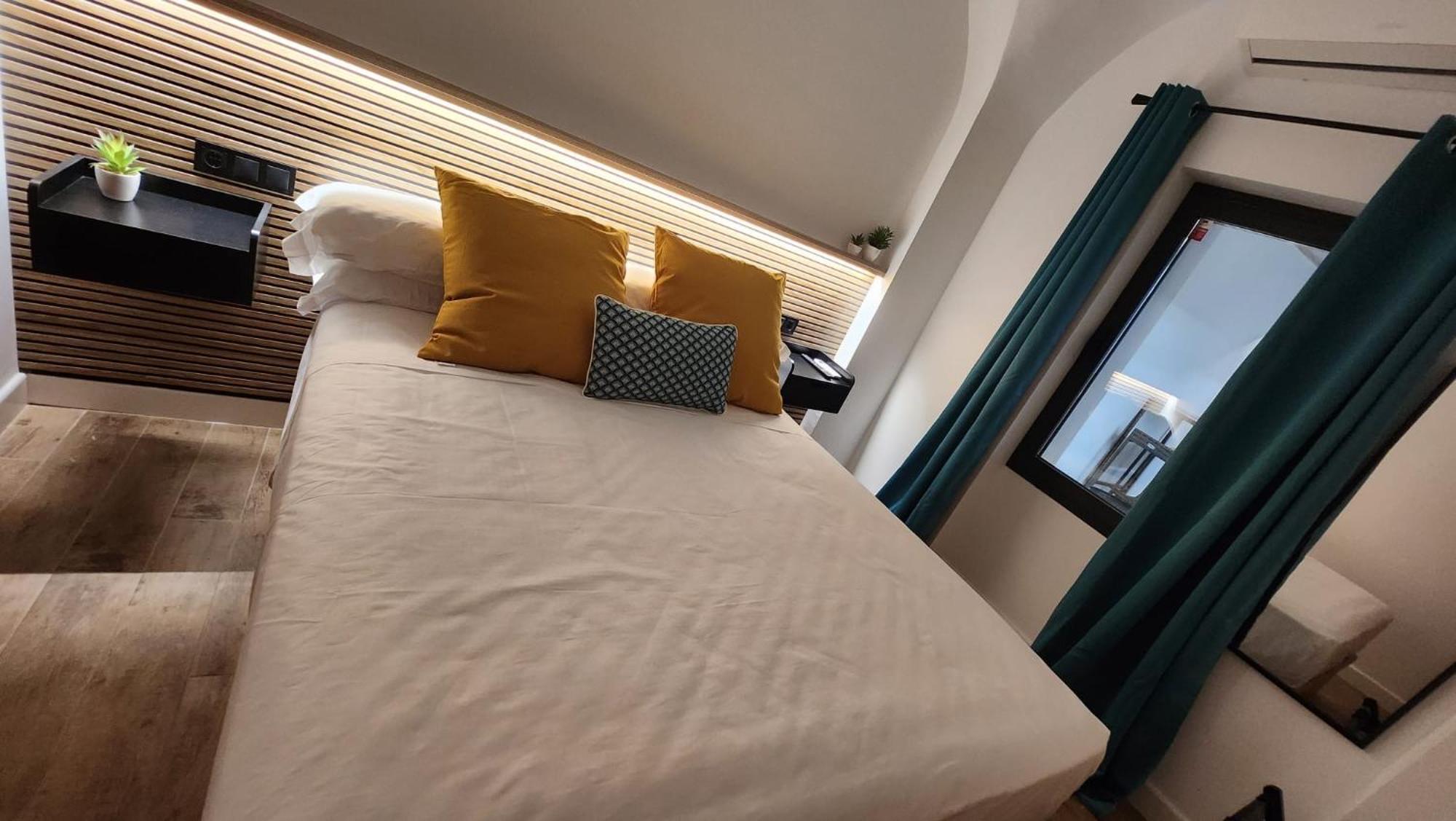 Bailen 3 Apartman Caces Kültér fotó