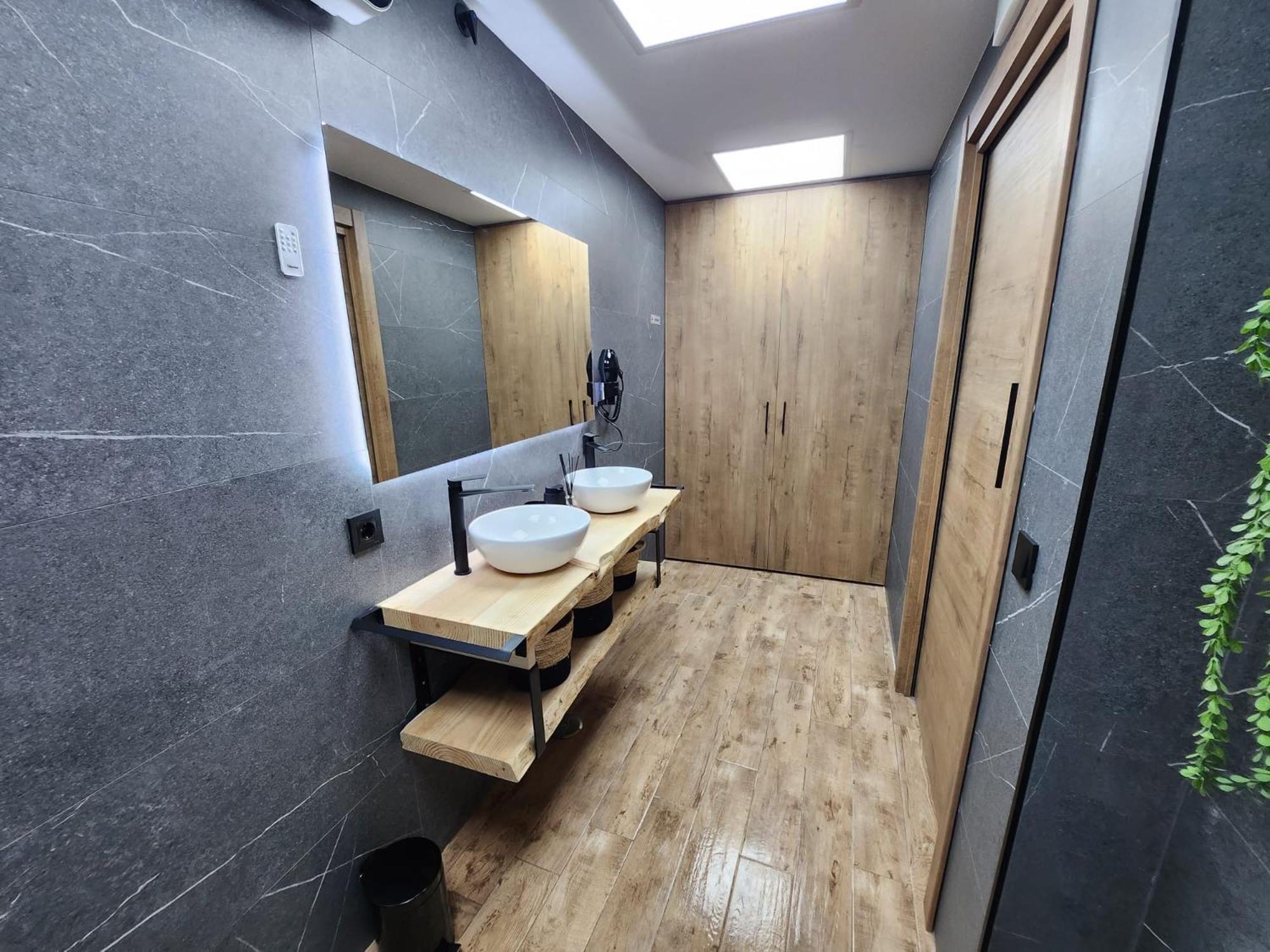 Bailen 3 Apartman Caces Kültér fotó