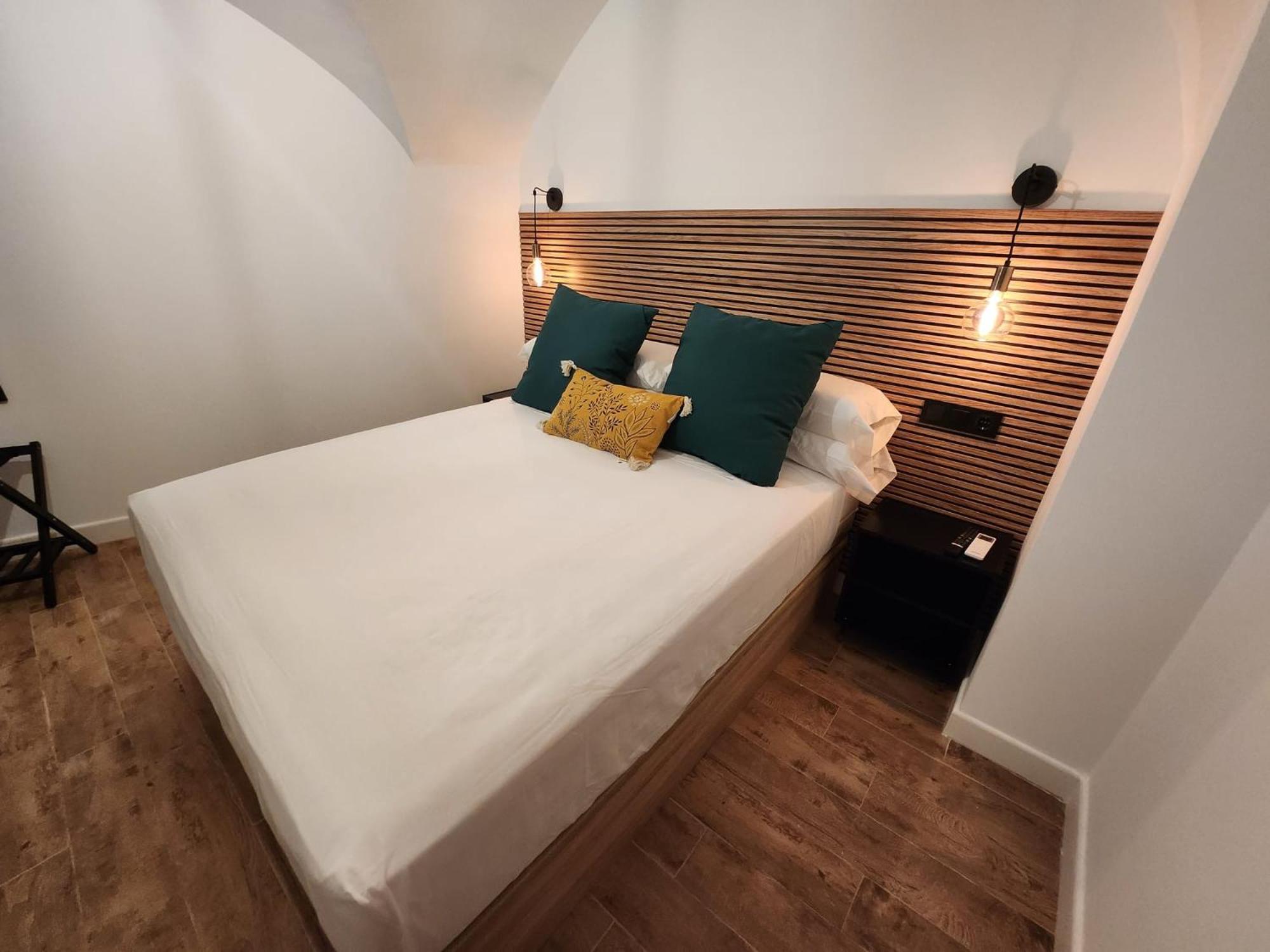 Bailen 3 Apartman Caces Kültér fotó
