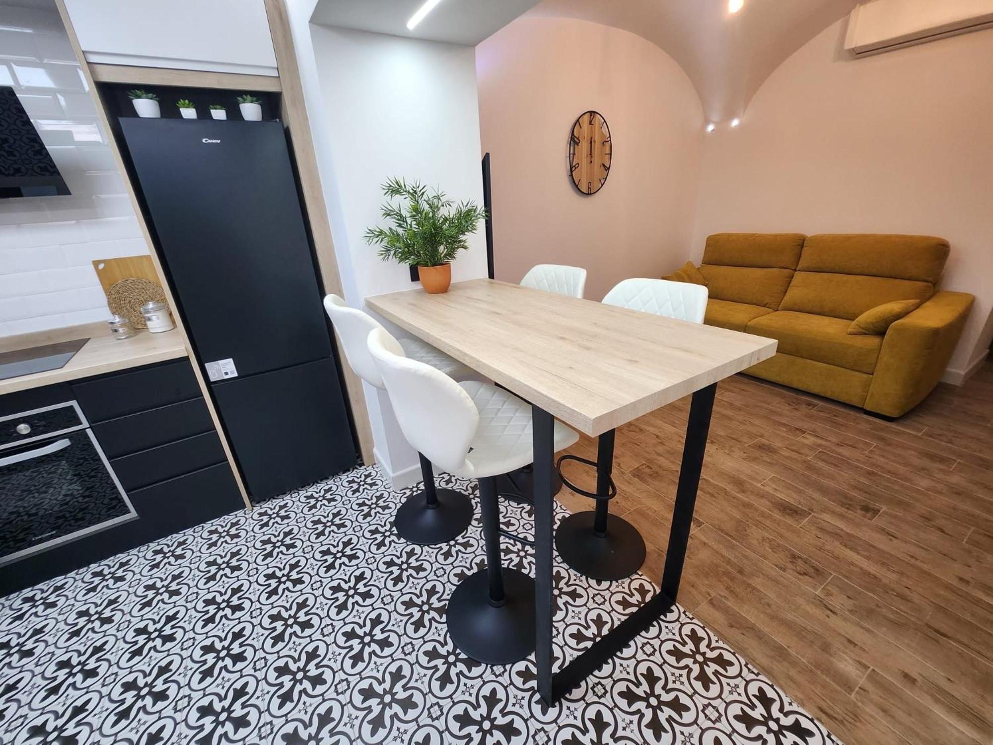 Bailen 3 Apartman Caces Kültér fotó