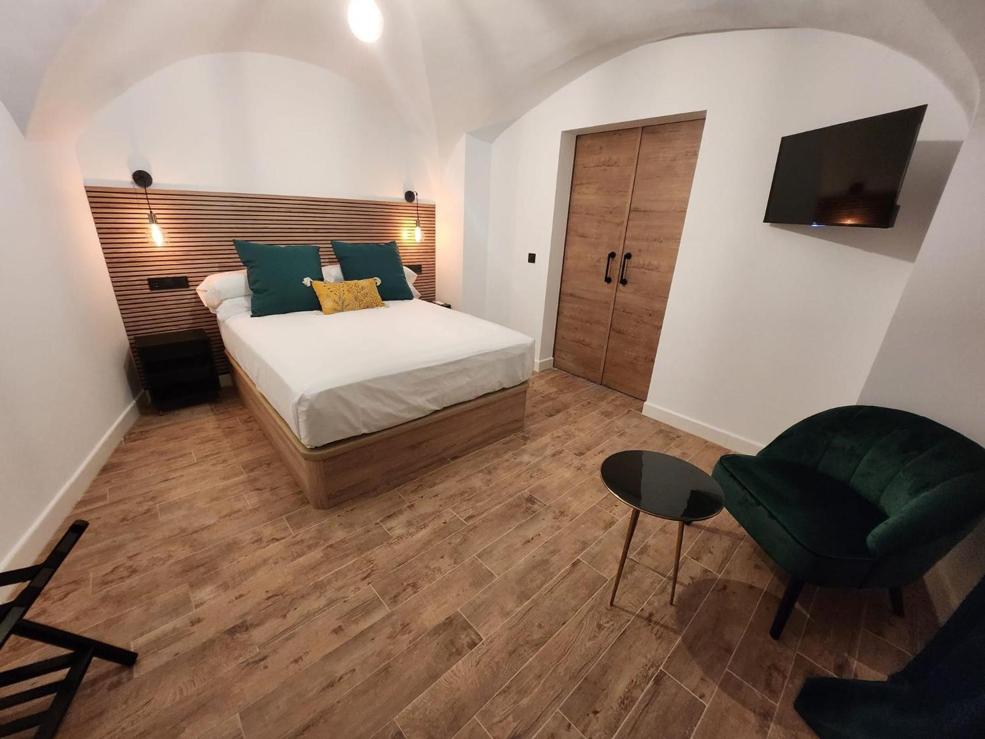Bailen 3 Apartman Caces Kültér fotó